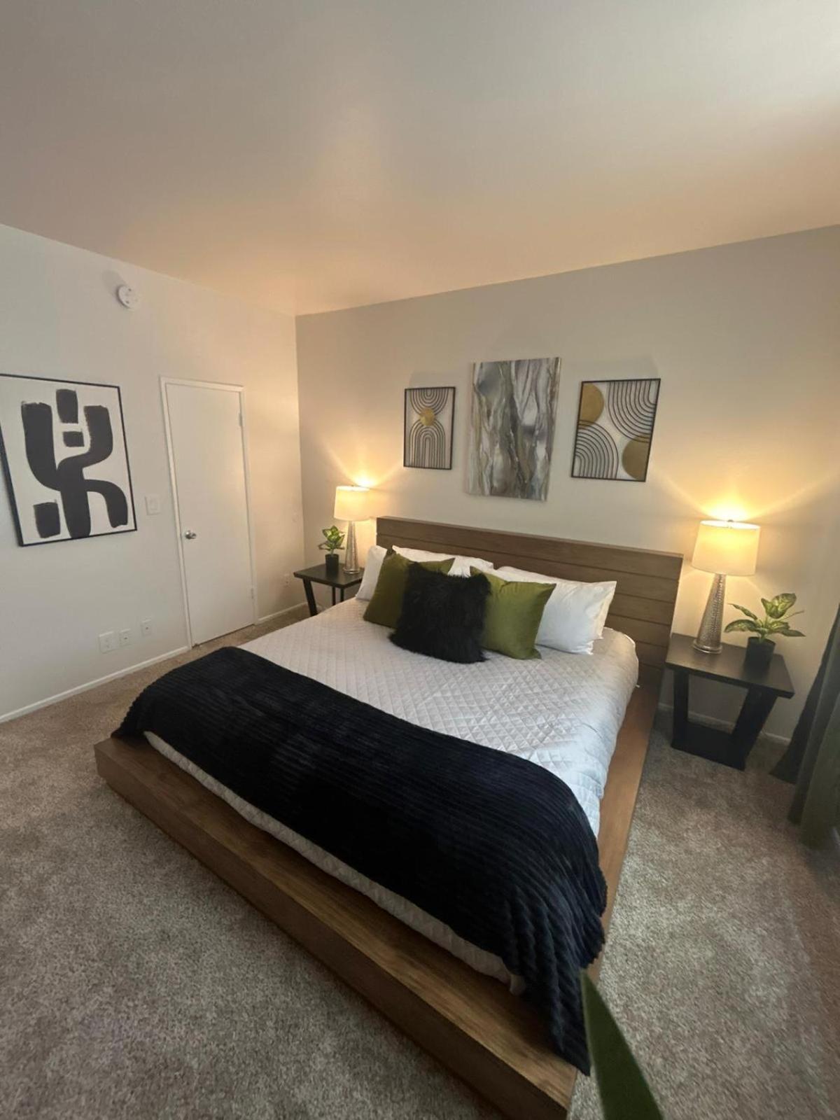 Appartement Beverly Hills Vibe 1 Bedroom W Parking 324 *
